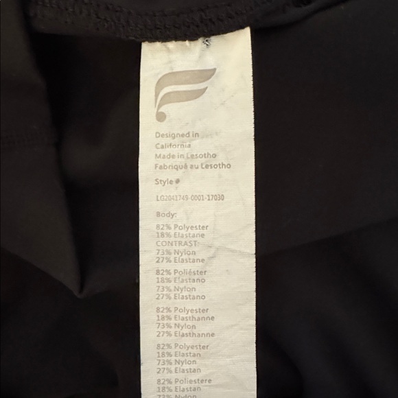Fabletics Black Leggings w/ Side Pockets - Picture 5 of 5